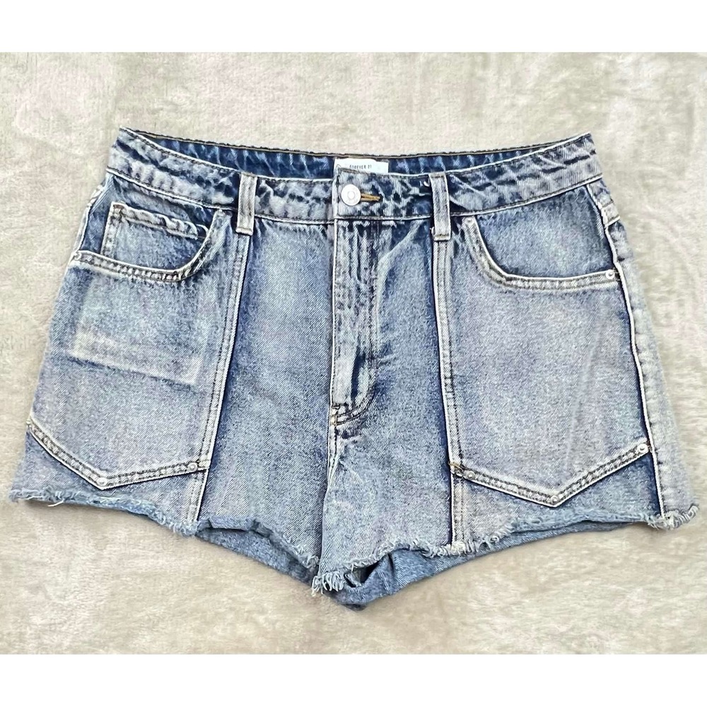 Forever 21 Light Wash High Waisted Raw Hem Denim Shorts Blue Size 30